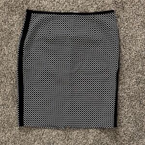 White House Black Market Women's Pencil Skirt